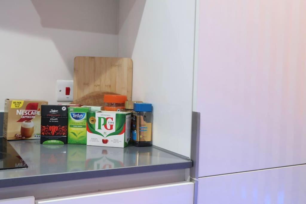 Cosy City Centre Apartment With Parking เบอร์มิงแฮม ภายนอก รูปภาพ
